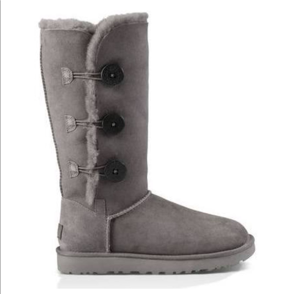 UGG Australia Bailey Button Triplet II